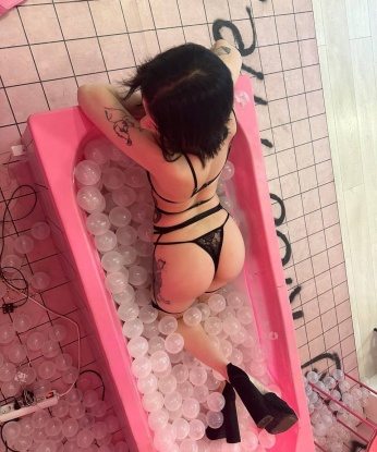 Проститутка Людмила